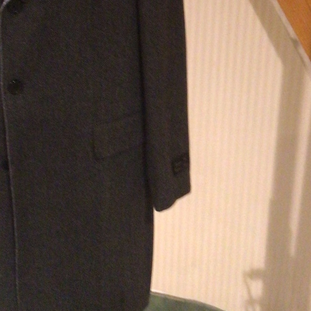 💕💕Host Pick💕💕NWT Italian designer men’s cashmere/wool coat - Picture 2 of 12